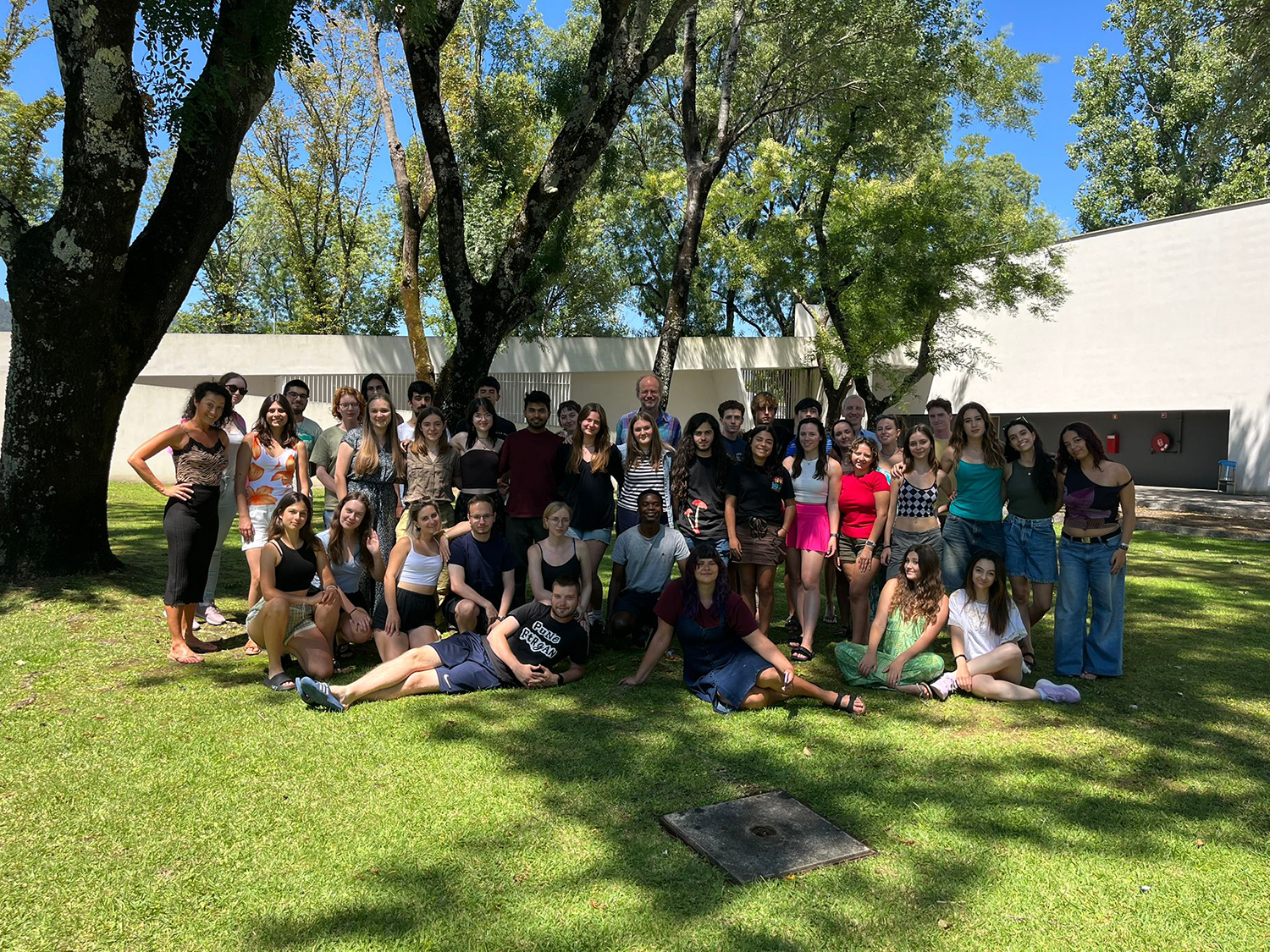 European youth volunteers at the TDFF seminar in Viana do Castelo, Portugal, exploring inclusion and sustainable tourism. European youth volunteers at the TDFF seminar in Viana do Castelo, Portugal, exploring inclusion and sustainable tourism.